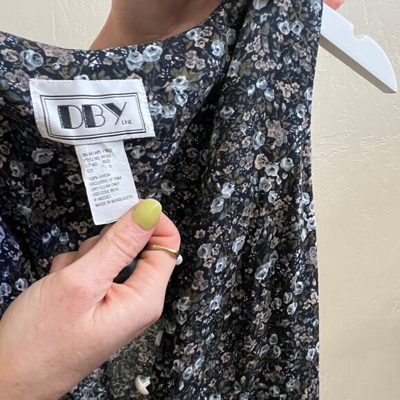 Vintage 1990's Black Floral Pearl Button Up Sleeveless Mini Dress - Picture 5 of 5